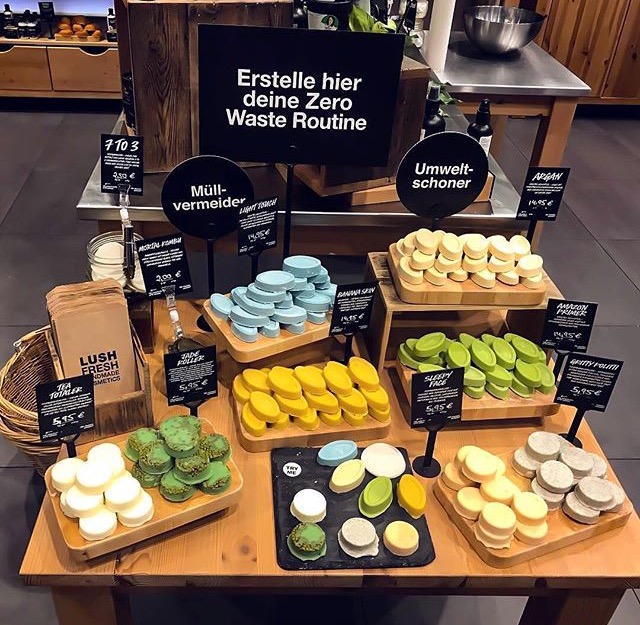 Lush ショップ イクスピアリ Ikspiari